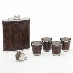 Подарочный набор 6 в 1: фляжка 540 мл, 4 стопки по 75 мл, воронка - Simaland фото 3