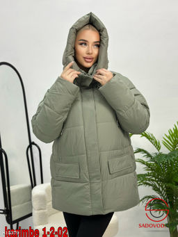 Куртка зимняя с капюшоном