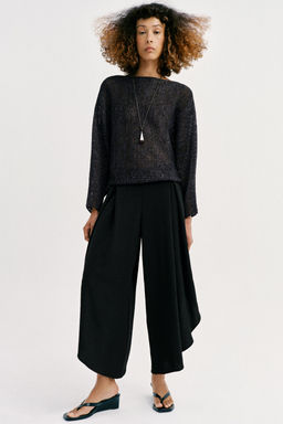 PANTAL?N FLUIDO ABERTURAS / Negro