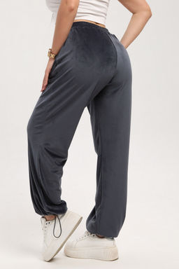 Брюки женские из стрейч велюра Герда серый