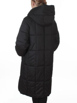 8892 BLACK Пальто зимнее женское (200 гр. холлофайбер)