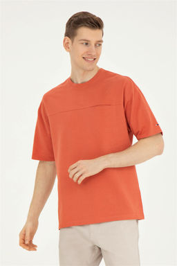 Мужская футболка с пудрой