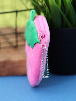 Кошелёк плюшевый "Strawberry", pink (10*11 см)