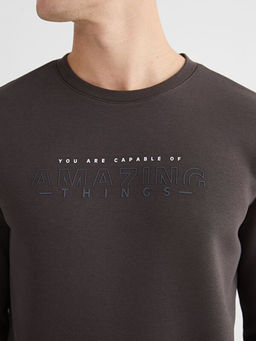 Bisiklet Yaka Bask?l? Erkek Kal?n Sweatshirt