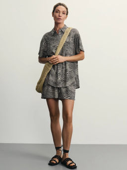 Шорты из вискозы с эластичным поясом / Zarina  фото 2