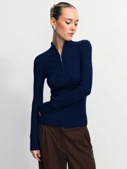 Джемпер в рубчик с молнией / Zarina