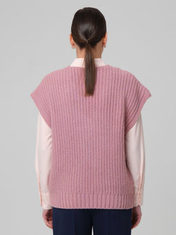 Жилет вязаный