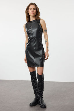 Siyah Suni Deri Troklu Fitted/Vucuda Oturan Mini Dokuma Elbise TWOAW25EL00419