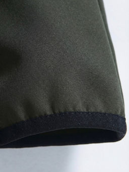 Куртка женская гибридная стёганая с капюшоном с графеновой подкладкой цвета хаки 9630_1Kh