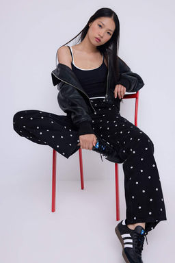 Teen Siyah Cicek Desenli Normal Bel Wide Leg Jeans TWOAW26JE00004