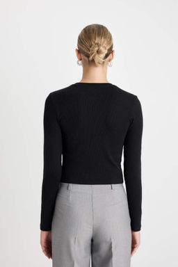 Базовая футболка с длинными рукавами и приталенным вырезом в рубчик на бретельках - Defacto фото 6