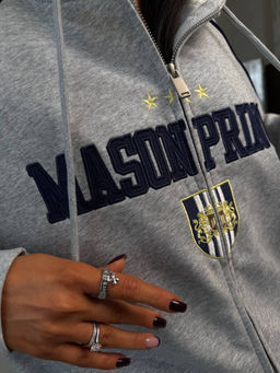 Костюм в идеальном качестве