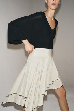 FALDA ASIM?TRICA VOLANTES ZW COLLECTION / Beige / Verde - Zara фото 2
