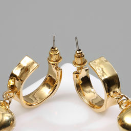 Серьги пластик Сердца объёмные, цвет золото - Qf фото 3