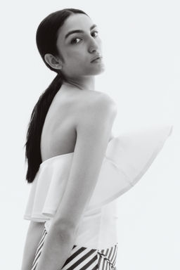 Top interlock con escote bandeau de volante - H&m фото 3