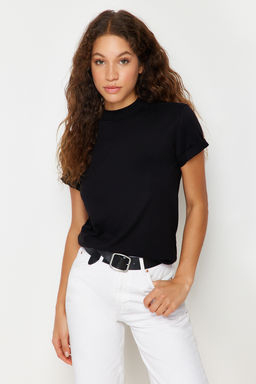 Siyah %100 Pamuk Basic Regular/Normal Kal?p Dik Yaka Orme T-Shirt TWOAW20TS0096