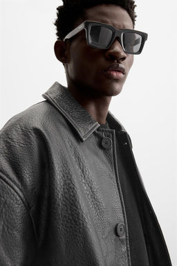 LEATHER EFFECT JACKET - Zara фото 5