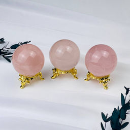 Шар из мадагаскарского Розового кварца