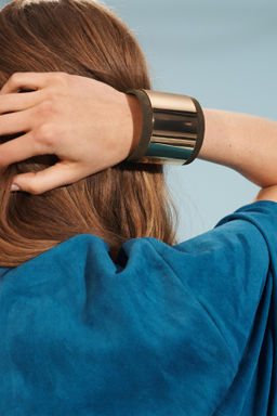 LEATHER LIMITED EDITION BANGLE