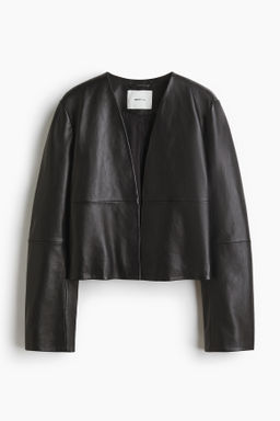Chaqueta corta de piel