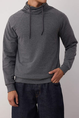 Antrasit Regular/Normal Kesim Degaje Yaka Uzun Kollu Sardonsuz Sweatshirt TMNAW21SW0302
