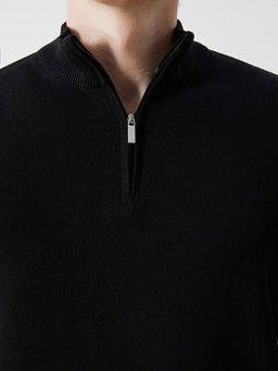 Dik Yaka Uzun Kollu Erkek Triko Kazak