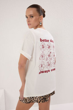 TRENDYOLMILLA Ac?k Mavi %100 Pamuk Oversize/Genis Kal?p On Arka Bask?l? Orme T-Shirt TWOSS25TS00059  фото 10