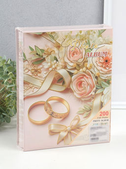 Фотоальбом на 200 фото 10×15 см «Кольца молодых и букет с розами», в коробке, 5.5×20.5×26 см