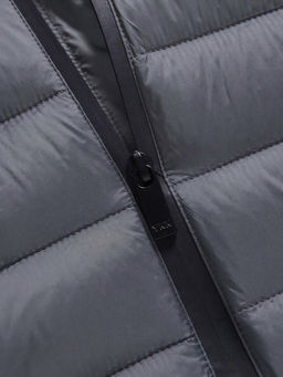 Куртка мужская гибридная стёганая с капюшоном с графеновой подкладкой темно-серого цвета 9621_1TC