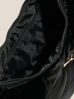 Женская сумка с ручкой PUMA UP Hobo Bag Артикул 4558114, черный