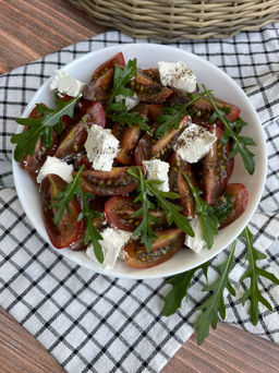 Томат СЛИВА ЧЁРНАЯ  Обсыпной! Сладкий! Холодостойкий! Лёжкий! Идеален для консервирования! - Уральский дачник фото 3