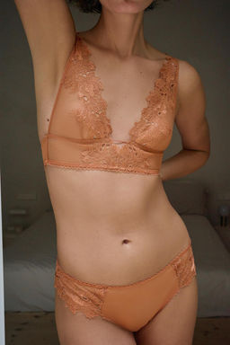 BRAGUITA MESH ENCAJE / Teja - Zara фото 3