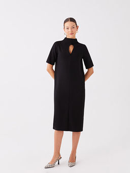 Dik Yaka D?z K?sa Kollu Elbise