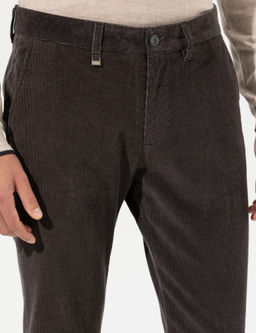 Узкие брюки из плотной ткани цвета хаки - Cacharel фото 13