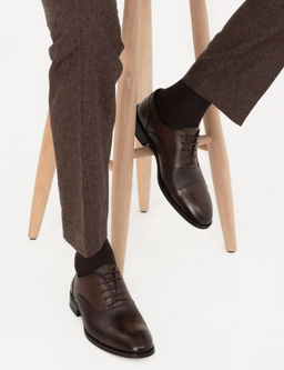 Коричневые классические туфли