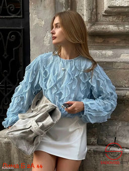 Блузка женская нарядная