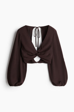 Blusa con espalda descubierta