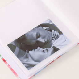 Фотоальбом на 80 фото 10×15 см «Семейные истории», в коробке, серебристая обводка, 5×19×23 см