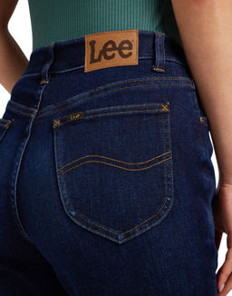 Джинсы женские