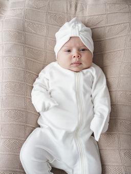 Слип с закрытой ножкой Сливки 0+ - Bungly фото 7