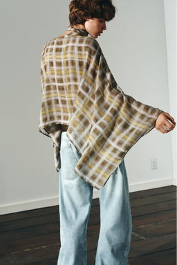 CHECK SCARF CAPE