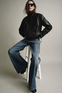 100% LEATHER BOMBER JACKET ZW COLLECTION LIMITED EDITION - Zara фото 3