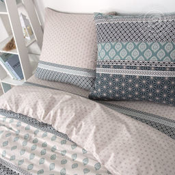 Постельное белье Классика (поплин DE LUXE) Евро/Пододеяльник: 1 шт. - 215*200; Простыня: 1 шт. - 215*240; Наволочка: 2 шт. - 70*70; DE LUXE - Артпостель фото 2