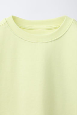 CAMISETA LISA INTERLOCK / Amarillo