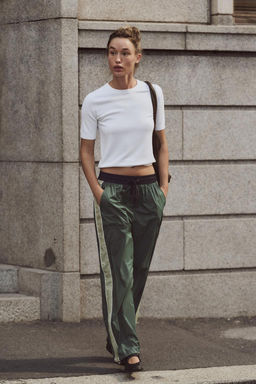 BASIC PLAIN KNIT SHORT SLEEVE TOP - Zara фото 4