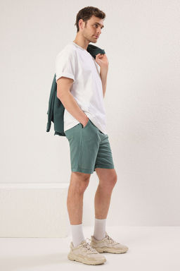 TRENDYOL MAN Koyu Yesil Regular Fit %100 Pamuklu Beli Baglamal? Sort & Bermuda TMNSS25SR00003 - Trendyolmilla фото 2