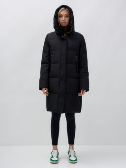 Куртка зимняя женская с капюшоном удлиненная стеганная черного цвета 9629Ch - Mtforce фото 6