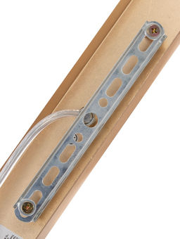 Светильник подвесной ЭкономСвет 10298/3GD, 3×40 Вт, E27, 61×15×18×70 см, золотой, янтарный