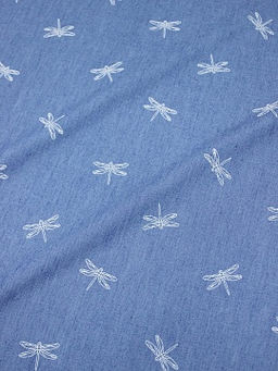 Джинсовая ткань Стрекозки на голубой джинсе, ш.1.45м, хл-85%, п/э-15%, 135гр/м.кв