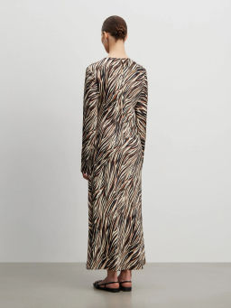 ЕМКА / Платье приталенного кроя - Emka фото 4